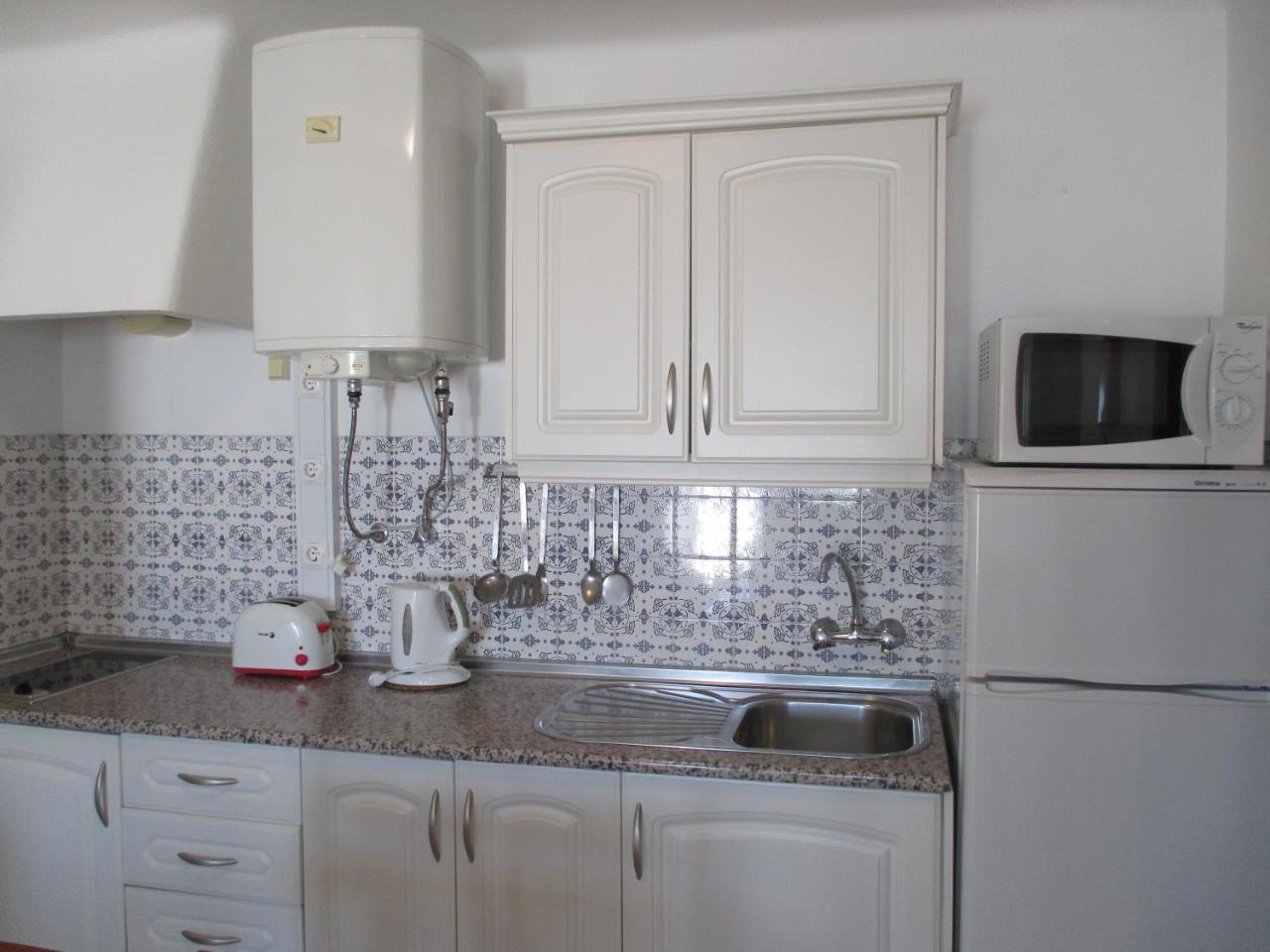 Apartamentos Salema Praia Club Kültér fotó